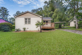Downtown Thomasville Home with Yard and Fire Pit
